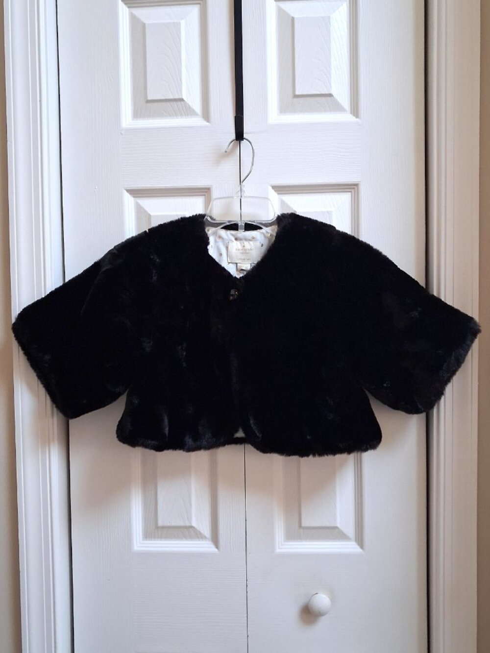 NWT Kate Spade Black Faux Fur Capelet sz 140 / 10Y